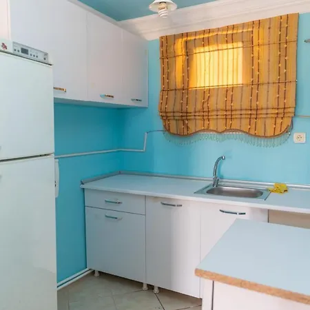 Cozy Duplex House Near Beach And Colorful Attractions In Ayvalik